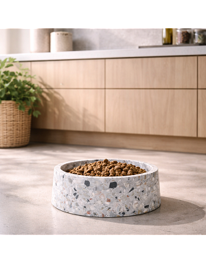 Gamelle pour chien en Terrazzo naturel - accessoire élégant et décoratif.